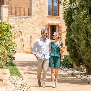 Son Sama Country house